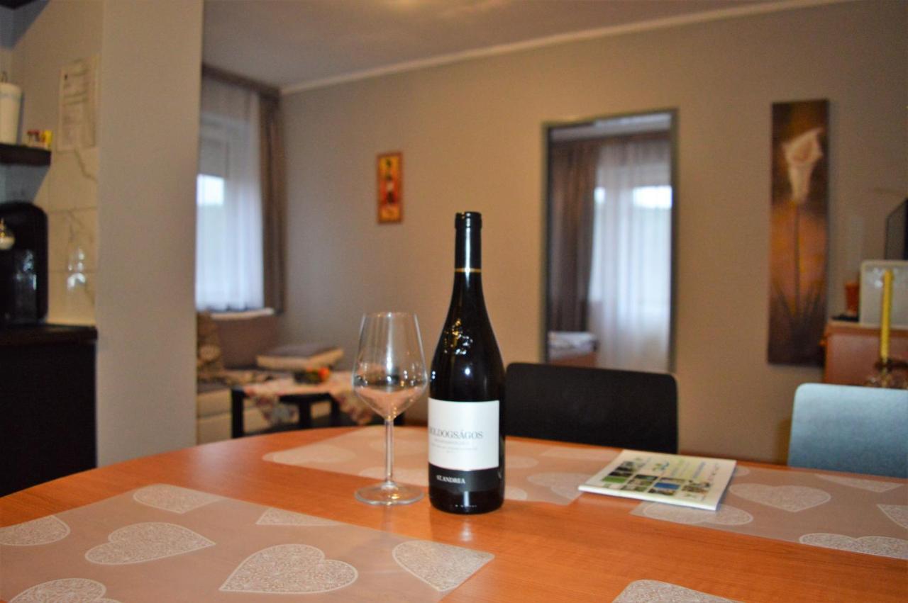 Chill Hill Apartment Egerszalok Bagian luar foto