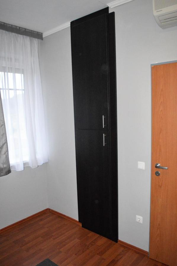 Chill Hill Apartment Egerszalok Bagian luar foto