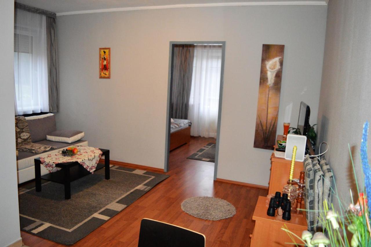 Chill Hill Apartment Egerszalok Bagian luar foto