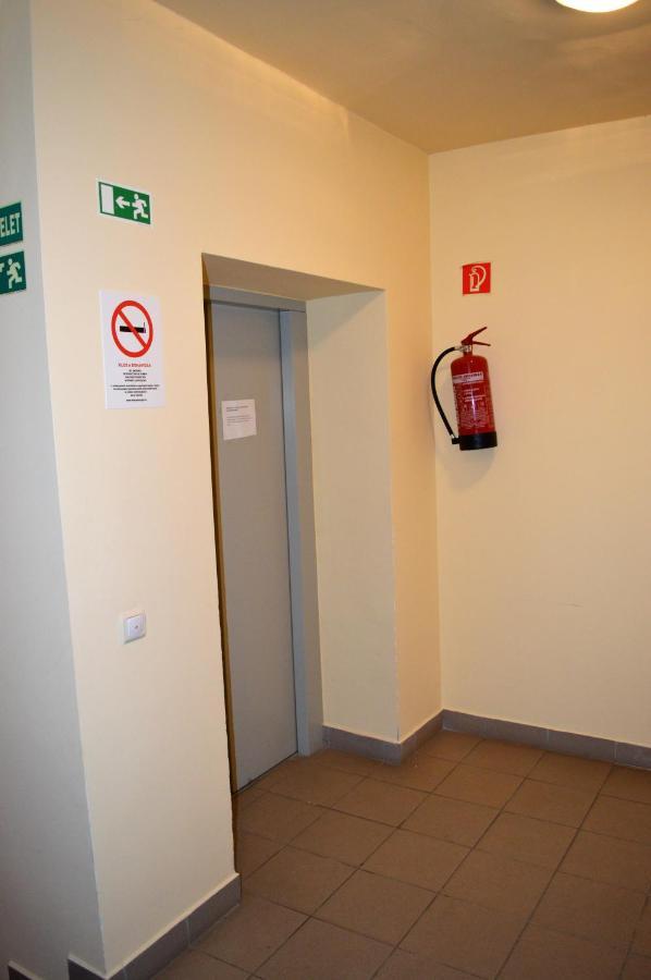 Chill Hill Apartment Egerszalok Bagian luar foto