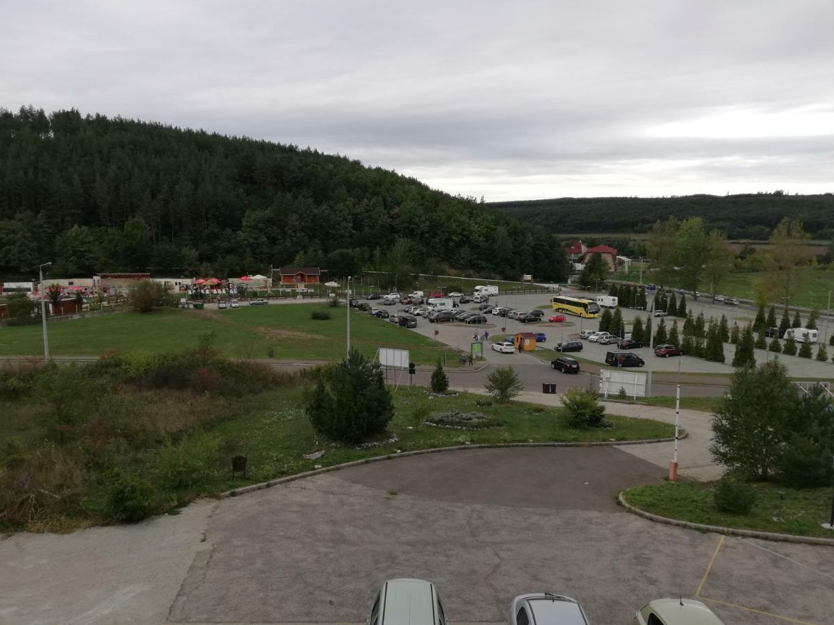 Chill Hill Apartment Egerszalok Bagian luar foto